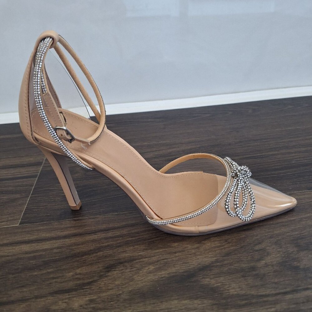 NWOT Journee Collection Beige/Clear Pointed Toe Pump Formal Preppy Classy - Picture 5 of 8